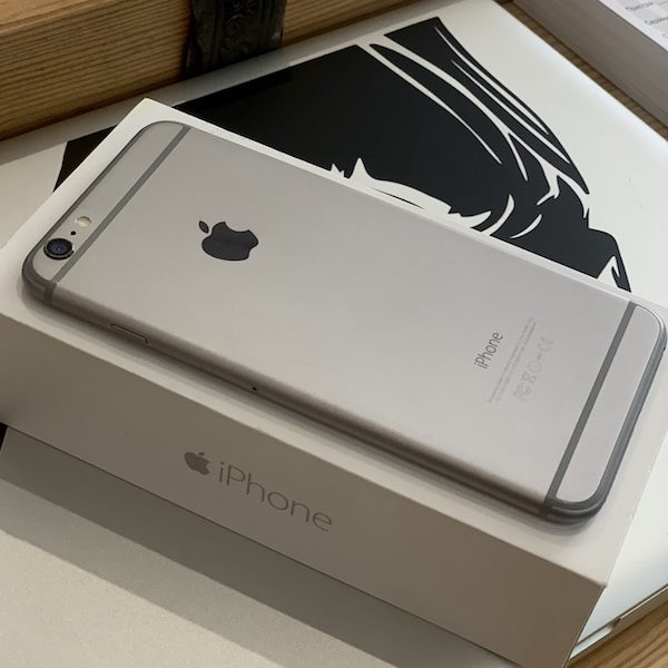 Apple iPhone 6 Plus 64 GB Space Gray Б/У - ТвойGadget