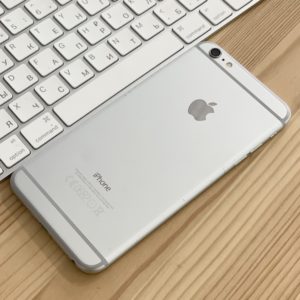 Apple iPhone 6 Plus 64 GB Silver Б/У - Зображення 4