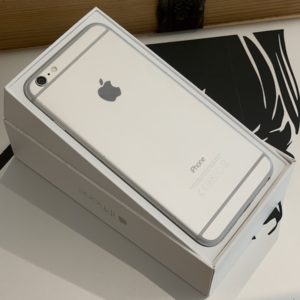 Apple iPhone 6 Plus 32 GB Silver Б/У — изображение 1