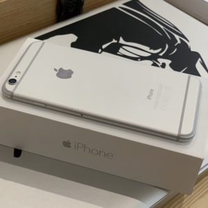 Apple iPhone 6 Plus 32 GB Silver Б/У — изображение 3