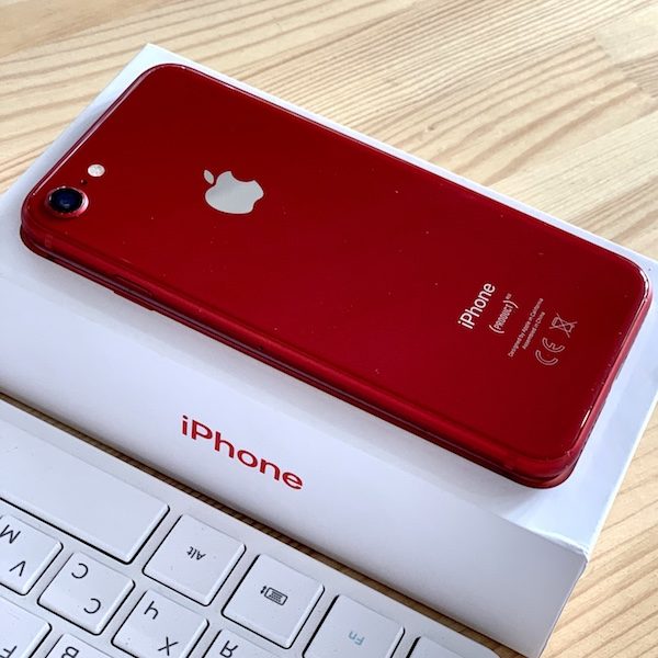 Apple iPhone 8 64 GB Red (MRRK2) Б/У - ТвойGadget