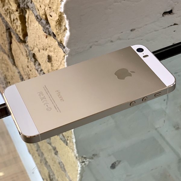 Apple iPhone 5s 16 GB Gold Б/У - ТвойGadget
