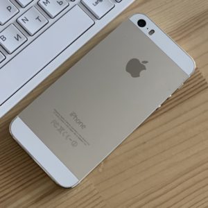 Apple iPhone 5s 64 GB Gold Б/У - Зображення 1