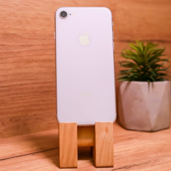 IMG_9567_result Apple iPhone 8 64 GB Silver (MQ6L2) Б/У - ТвойGadget