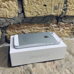 Apple iPhone 5s 64 GB Silver Б/У - Зображення 2