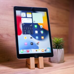 Apple iPad Air 2 Wi-Fi 16GB Space Grey (MGL12) Б/У - ТвойGadget