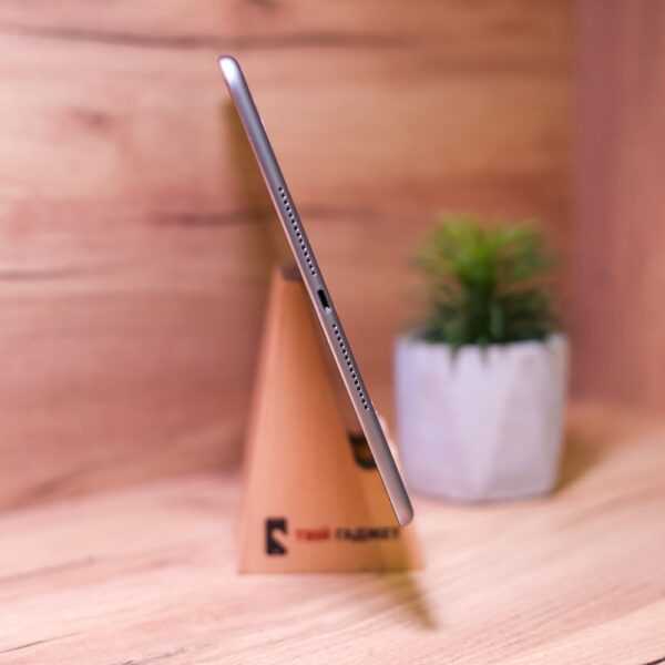 Apple iPad Air 2 Wi-Fi 16GB Space Grey (MGL12) Б/У - ТвойGadget