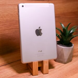 Apple iPad mini 16 GB WI-FI+LTE Silver; (б/у)