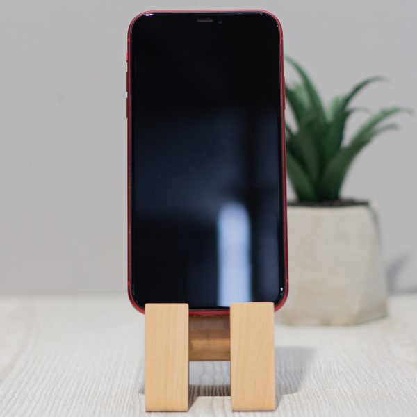 Apple iPhone 11 128 GB Red (MWKG2) Б/У - ТвойGadget
