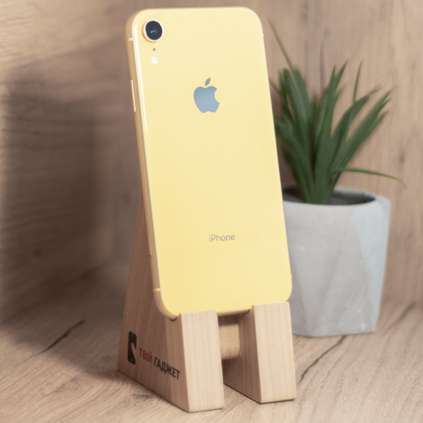 Apple iPhone Xr 128GB Yellow (MRYF2) Б/У - ТвойGadget