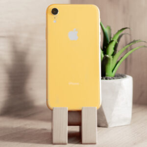 Apple iPhone Xr 64GB Yellow (MRY72) Б/У