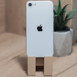 Apple iPhone SE 2020 128GB White (MXD12/MXCX2) Б/У
