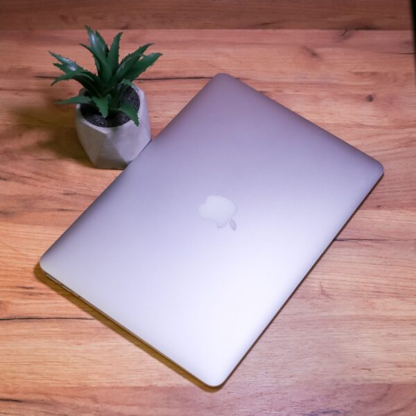 Apple MacBook Air 13″ (MQD52) 2017 Б/У - ТвойGadget