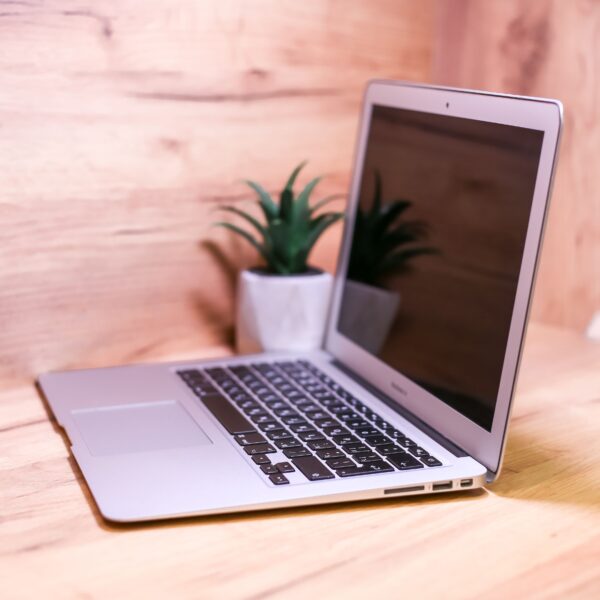 Apple MacBook Air 13″ (MQD32) 2017 Б/У - ТвойGadget
