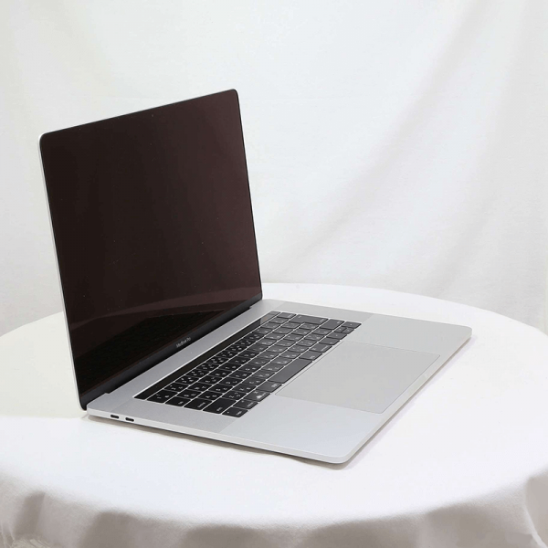 Apple MacBook Pro 15″ Silver (MLW72) 2016 Б/У - ТвойGadget