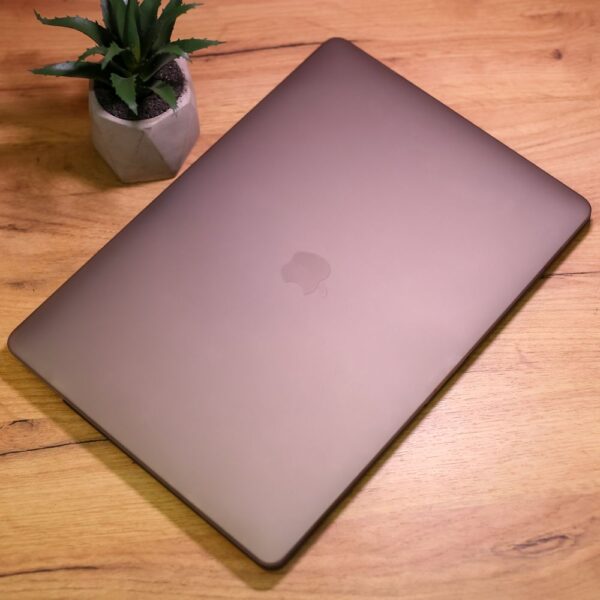 Apple MacBook Pro 15″ Silver 2019 (MV932) Б/У - ТвойGadget