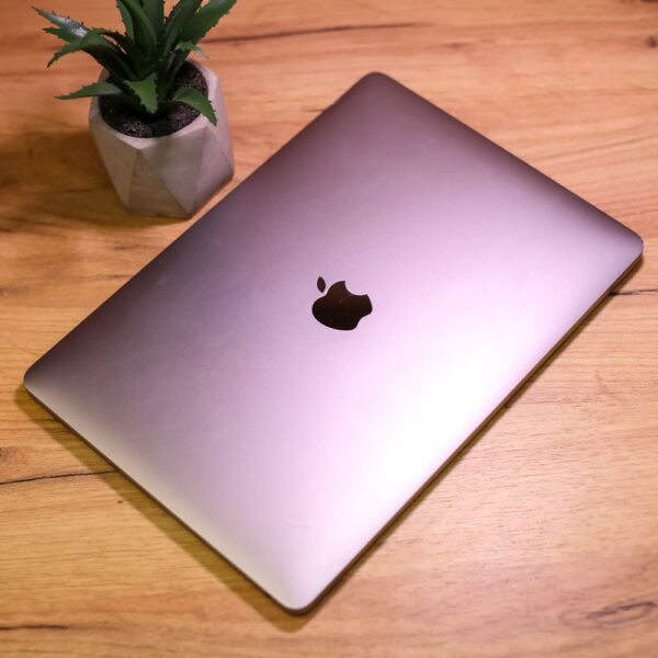 Apple MacBook Pro 13″ Space Gray 2019 (MUHP2) Б/У - ТвойGadget