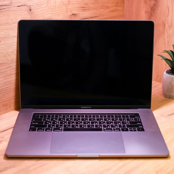 IMG_0207_result Apple MacBook Pro 15″ Space Gray 2019 (MV912) Б/У - ТвойGadget