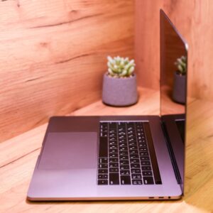 Apple MacBook Pro 15" Space Gray 2019 (MV902) Б/У — изображение 4