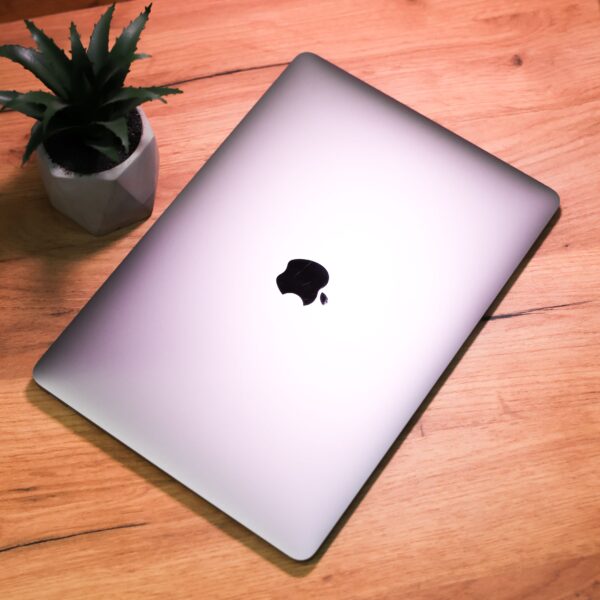 Apple MacBook Air 13″ Space Gray Late 2020 (MGN73) Б/У - ТвойGadget