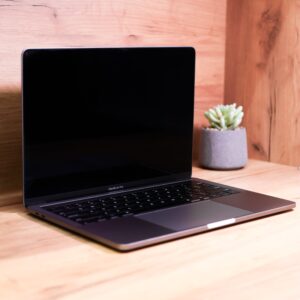 Apple MacBook Pro 13" Space Gray 2020 (MXK32) Б/У - Зображення 3