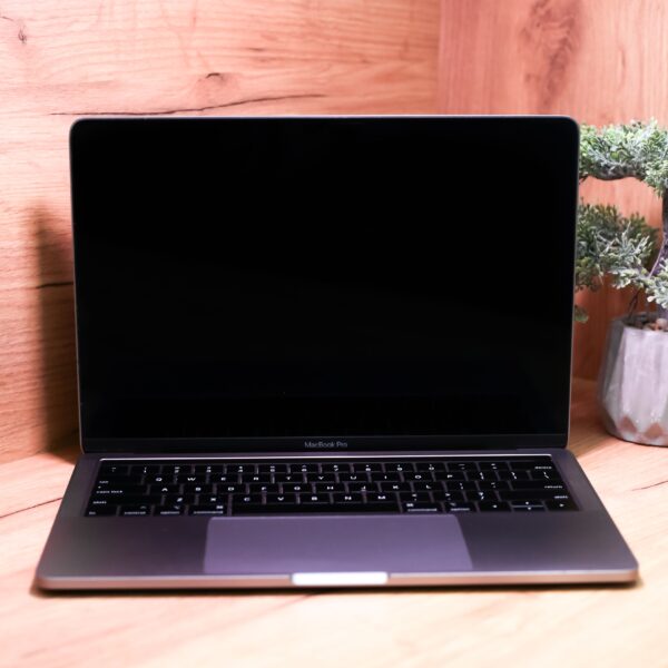 IMG_3907-2_result Apple MacBook Pro 13″ Space Gray Late 2020 (MYD92) Б/У - ТвойGadget