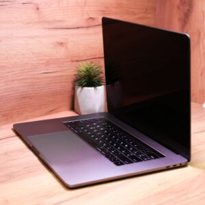 Apple MacBook Pro 15" Space Gray (MLH42) 2016 Б/У - Зображення 3