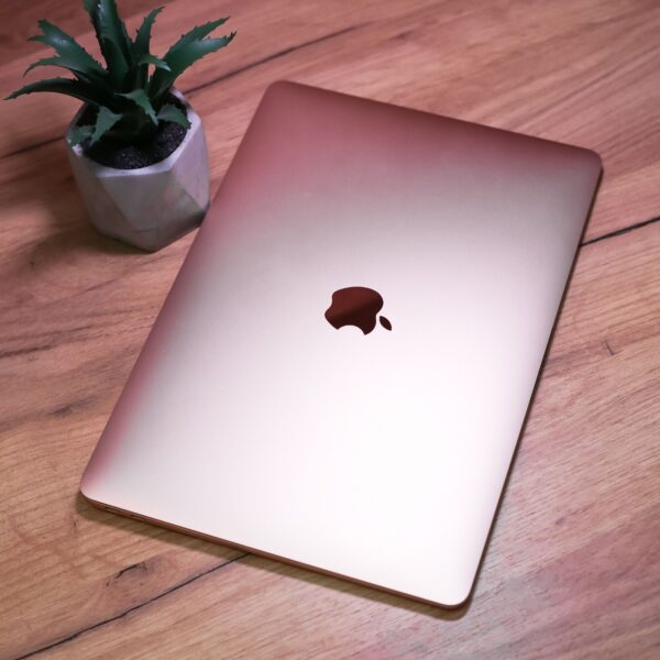 Apple MacBook Air 13″ Gold 2020 (MVH52) Б/У - ТвойGadget