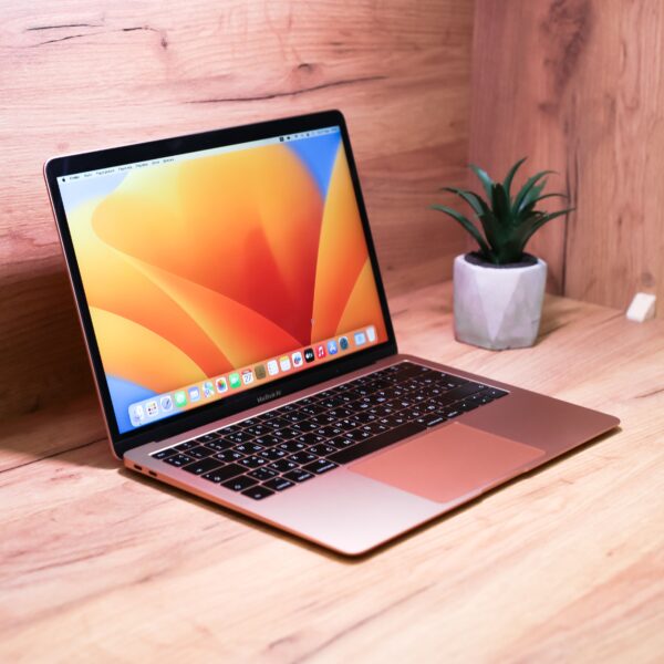 Apple MacBook Air 13″ Gold 2020 (MVH52) Б/У - ТвойGadget