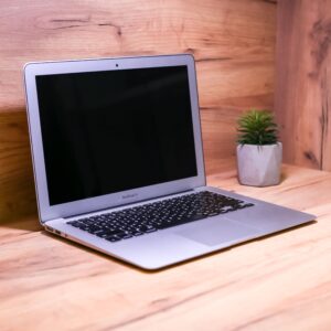 Apple MacBook Air 13" Mid 2013 MD760 Б/У - Зображення 1