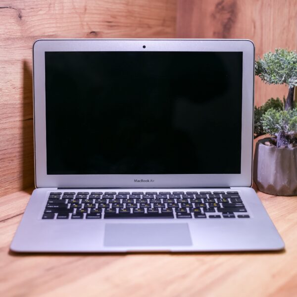 Apple MacBook Air 13″ Early 2015 MJVG2 Б/У - ТвойGadget