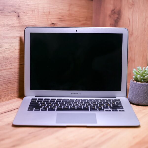 Apple MacBook Air 13″ Early 2015 MJVE2 Б/У - ТвойGadget