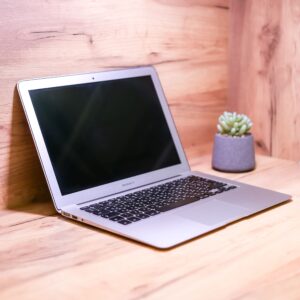 Apple MacBook Air 13" Mid 2013 MD761 Б/У состояние – А - Зображення 1