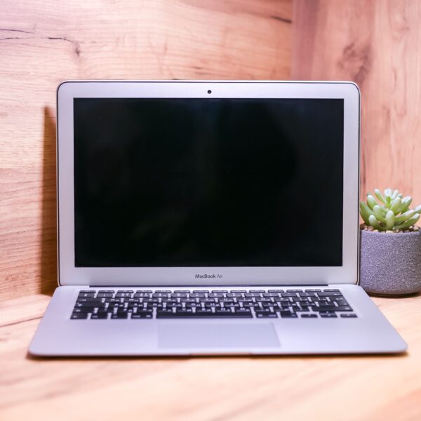 Apple MacBook Air 13″ Mid 2013 MD761 Б/У состояние – А - ТвойGadget