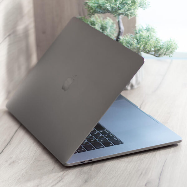 Apple MacBook Pro 15″ Space Gray 2018 (MR932, 5R932) Б/У - ТвойGadget