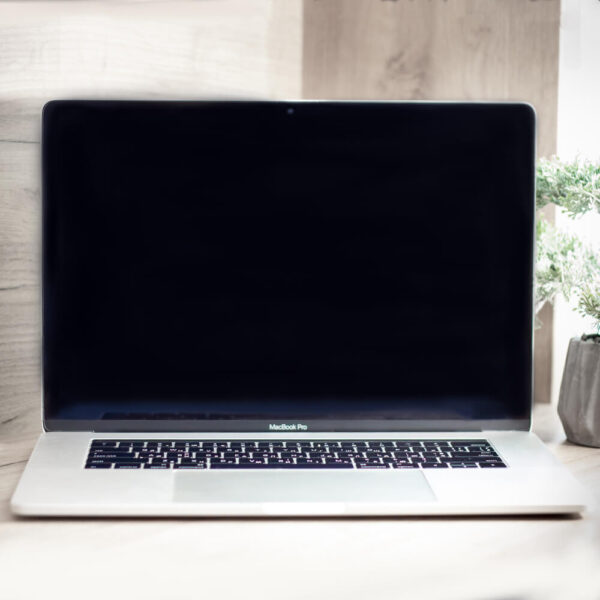 _MG_8203 Apple MacBook Pro 15″ Silver (MLW92) 2016 Б/У - ТвойGadget