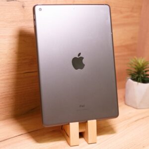 Apple iPad 10.2 2020 Wi-Fi 32GB Space Gray (MYL92) Б/У — изображение 1
