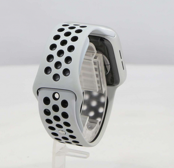 Apple Watch Nike Series 5 GPS 44mm Silver Aluminum w. Silver Aluminum (MX3V2) Б/У - ТвойGadget