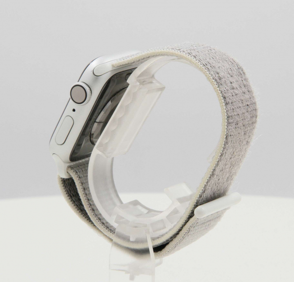Apple Watch Series 4 GPS 40mm Silver Alum. w. Seashell Sport l. Silver Alum. (MU652) Б/У - ТвойGadget