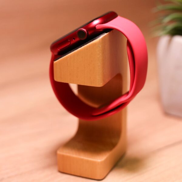 Apple Watch Series 7 GPS 41mm PRODUCT RED Aluminum Case With PRODUCT RED Sport Band (MKN23) Б/У - ТвойGadget
