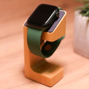 Apple Watch Series 7 GPS 41mm Green Aluminum Case With Green Sport Band (MKN03) Б/У
