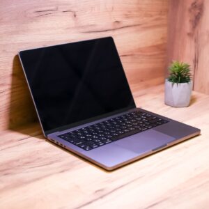 Apple MacBook Pro M1 Pro 14" 512GB Space Gray (MKGP3) Б/У — изображение 4