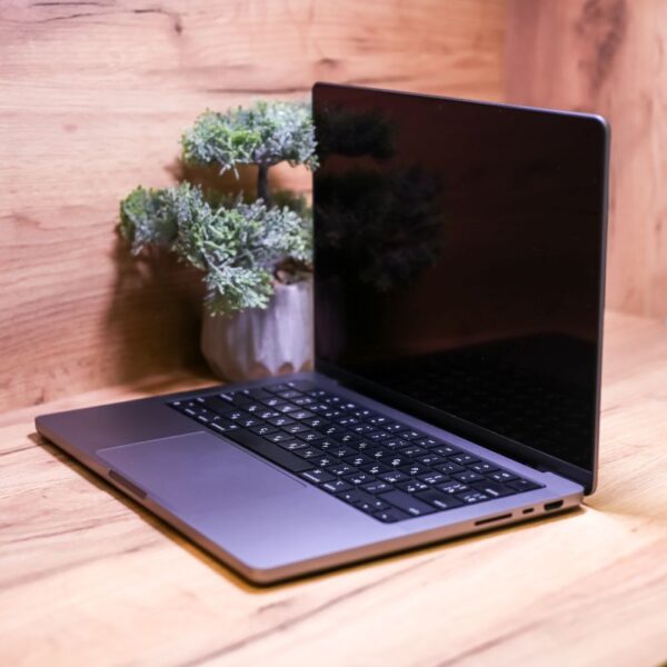 Apple MacBook Pro 14″ Space Gray 2021 (Z15G001X4) Б/У - ТвойGadget
