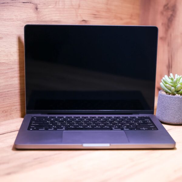 IMG_4485_result Apple MacBook Pro 14″ Space Gray 2021 (Z15G001WM) Б/У - ТвойGadget