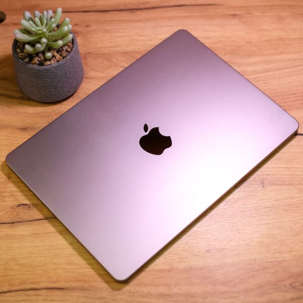 Apple MacBook Air 13,6″ M2 Space Gray 2022 (MLXX3) Б/У - ТвойGadget