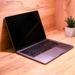 Apple MacBook Air 13,6″ M2 Space Gray 2022 (MLXX3) Б/У - ТвойGadget