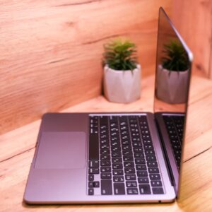 Apple MacBook Air 13,6" M2 Space Gray 2022 (Z15T0005K) Б/У - Зображення 4