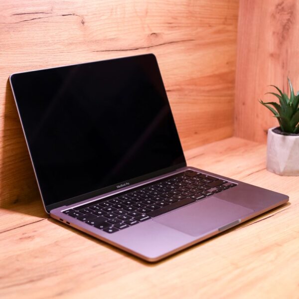 Apple MacBook Pro 13″ M2 Space Gray (MNEJ3) Б/У - ТвойGadget