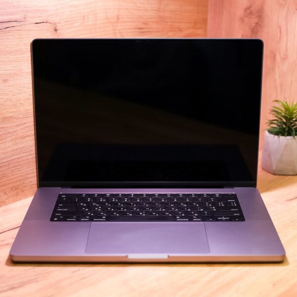 IMG_0260_result Apple MacBook Pro M1 Max 16″ 1TB Space Gray (MK1A3) Б/У - ТвойGadget