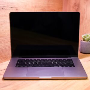Apple MacBook Pro M1 Pro 16" 512GB Space Gray (MK183) Б/У